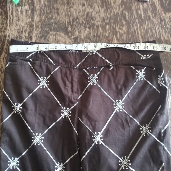 LOFT Ann Taylor Petites Brown & White Embroidery Cropped Pants Womens 6P - Picture 3 of 7